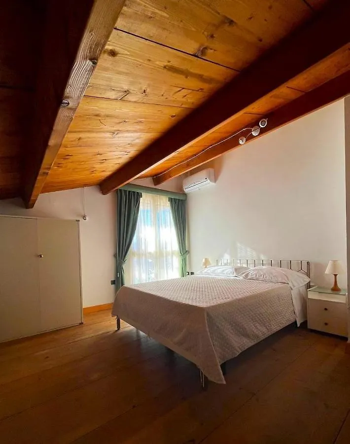 La Tinaia Country House Magomadas 0*,